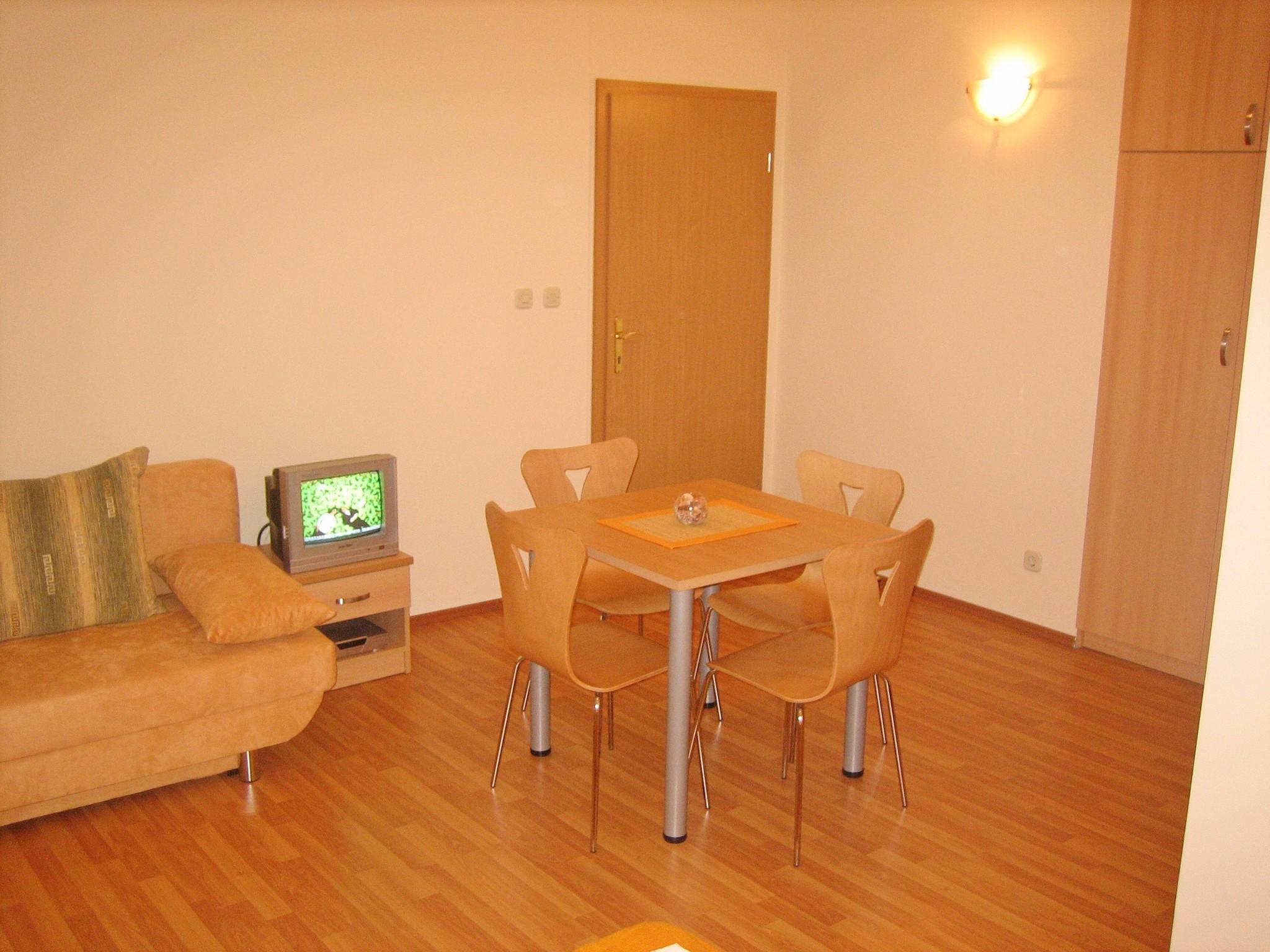 Hotel Mladen Omiš Zewnętrze zdjęcie